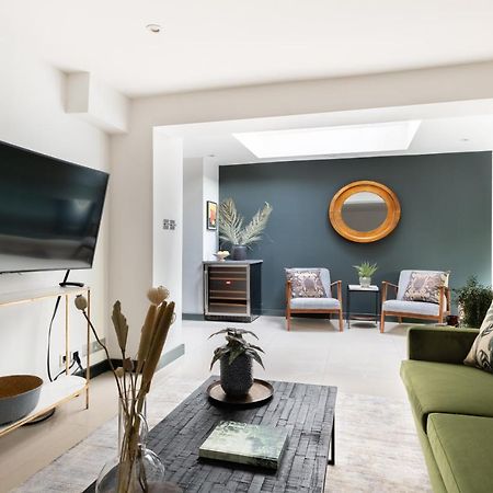 The Heart Of Shepherds Bush - Modern 2Bdr Apartment With Garden Londra Dış mekan fotoğraf