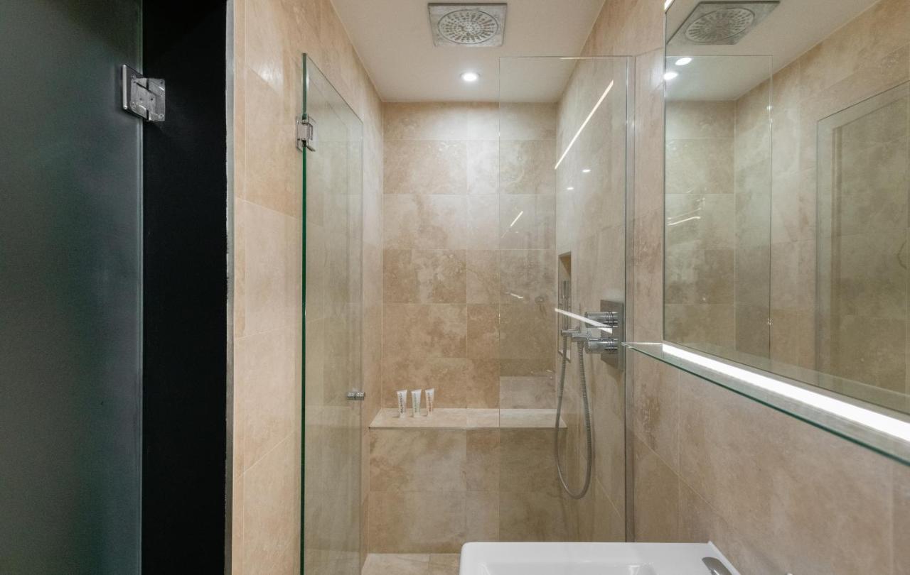 The Heart Of Shepherds Bush - Modern 2Bdr Apartment With Garden Londra Dış mekan fotoğraf