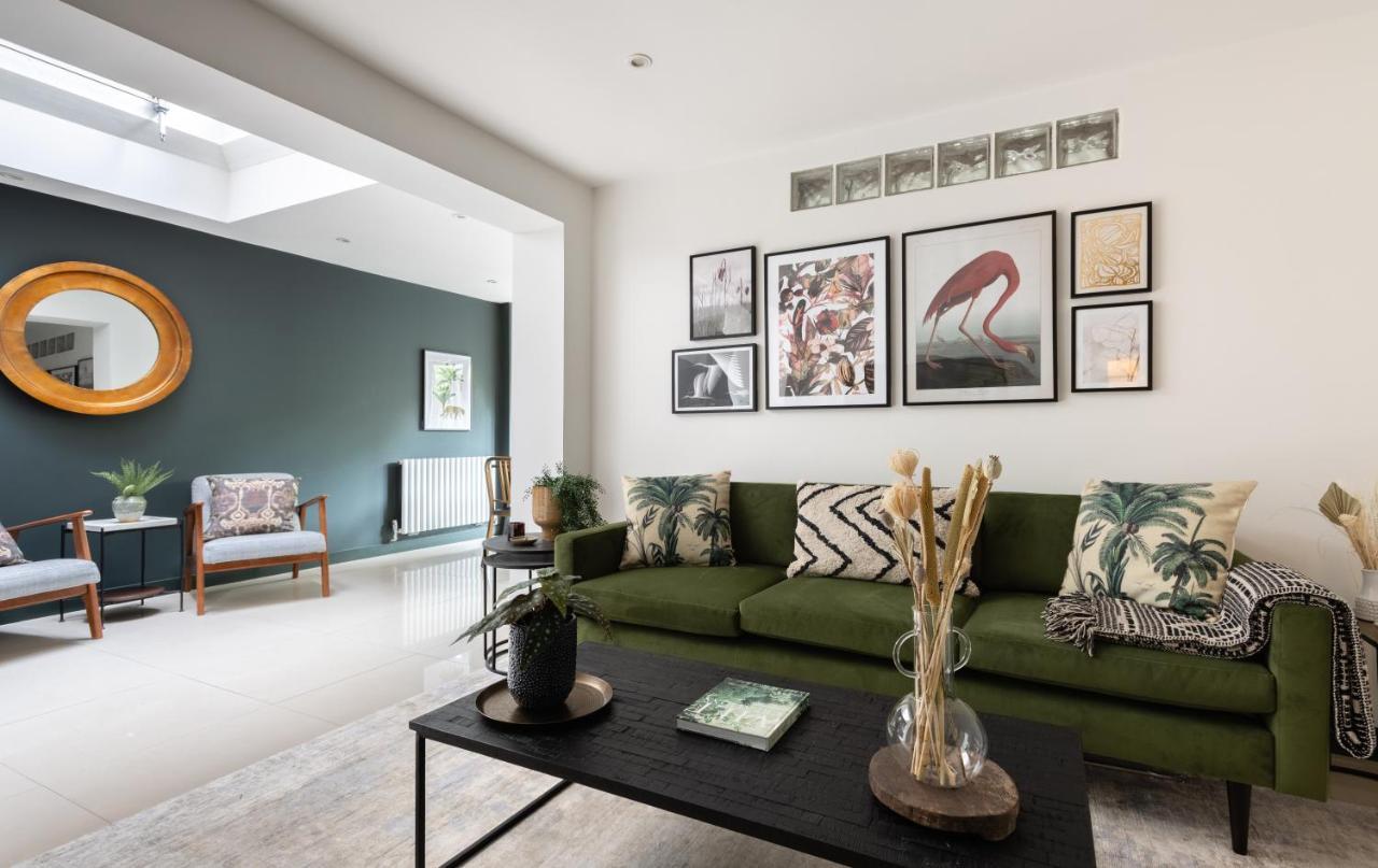 The Heart Of Shepherds Bush - Modern 2Bdr Apartment With Garden Londra Dış mekan fotoğraf