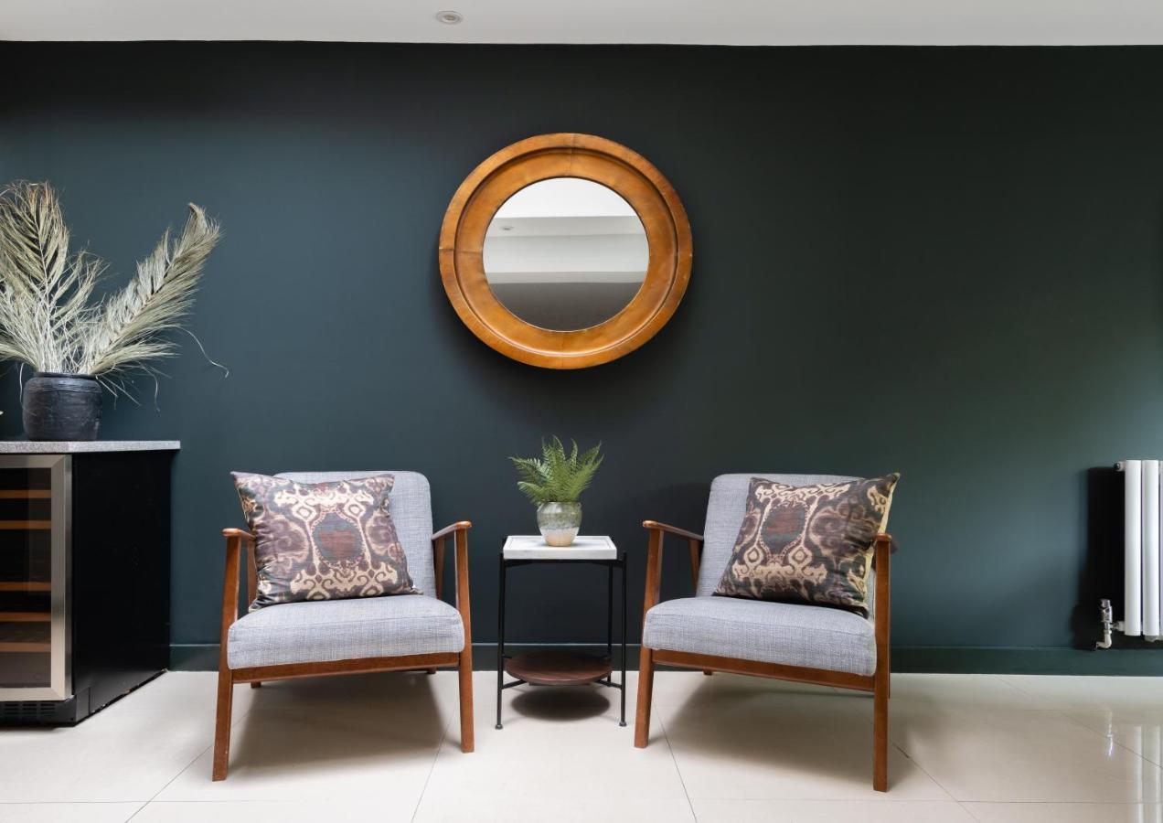 The Heart Of Shepherds Bush - Modern 2Bdr Apartment With Garden Londra Dış mekan fotoğraf